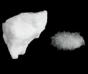 কার্বোরান্ডাম ঘষিয়া তুলিয়া ফেলিতে সক্ষম